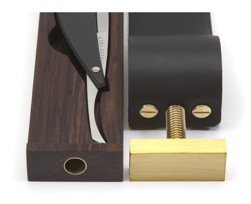traveling straight razor carrying case with leather strop